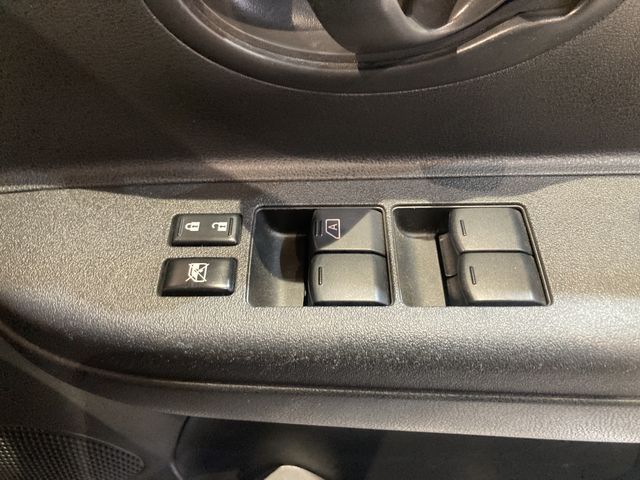 MITSUOKA VIEWT 2021 Image 31