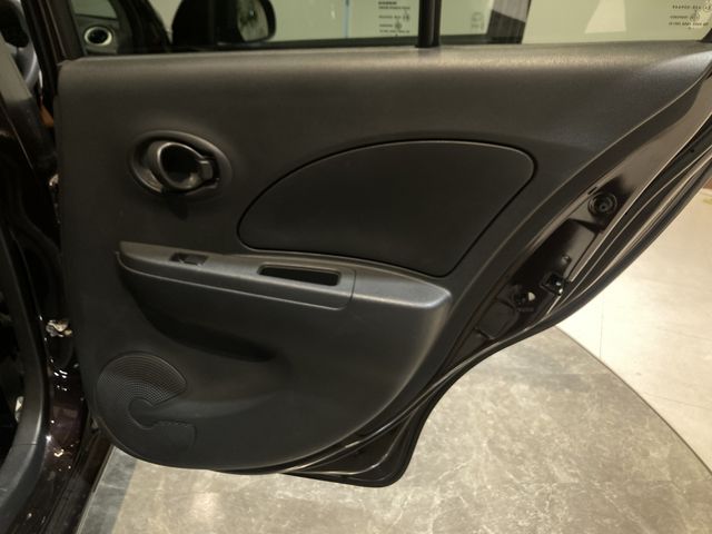 MITSUOKA VIEWT 2021 Image 31