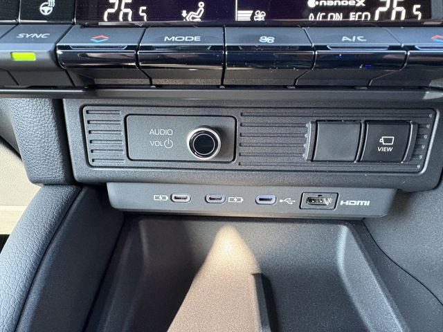 TOYOTA LANDCRUISER 250 2024 Image 31