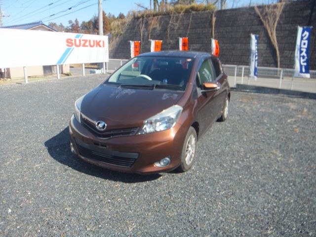 TOYOTA VITZ 2014 Image 31