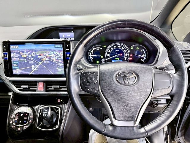 TOYOTA ESQUIRE HYBRID 2020 Image 31
