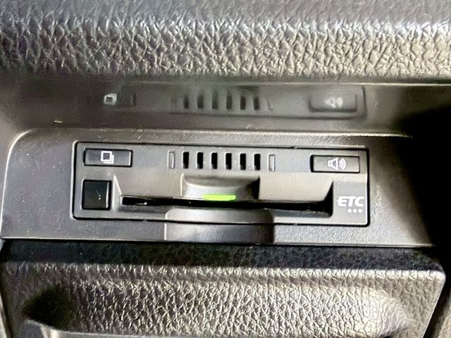 TOYOTA ESQUIRE HYBRID 2020 Image 31