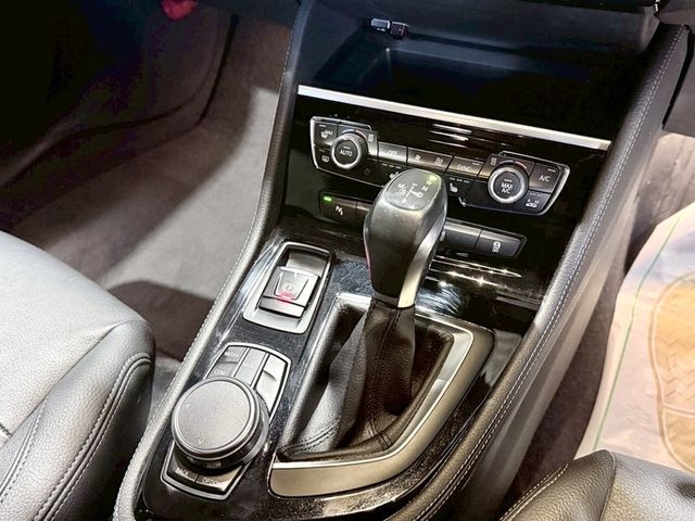 BMW 2SERIES ACTIVE T 2018 Image 31