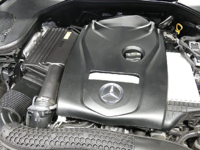 MERCEDES BENZ E CLAS 2017 Image 31