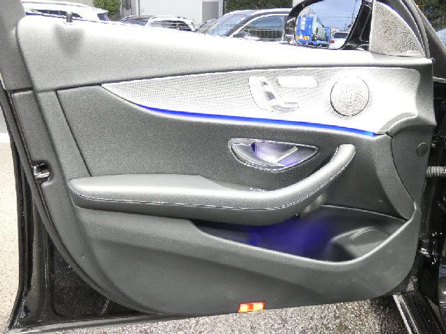 MERCEDES BENZ E CLAS 2017 Image 31