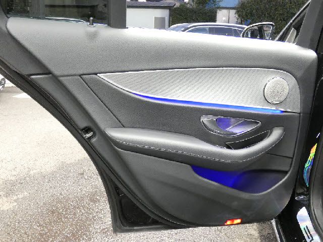 MERCEDES BENZ E CLAS 2017 Image 31