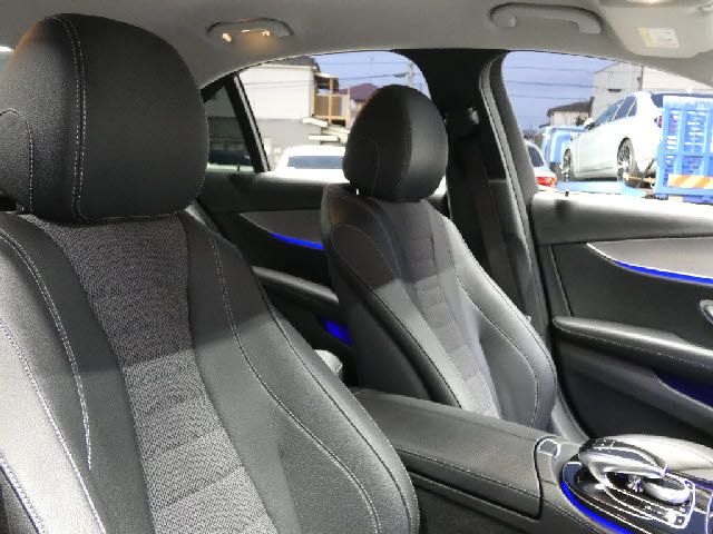 MERCEDES BENZ E CLAS 2017 Image 31
