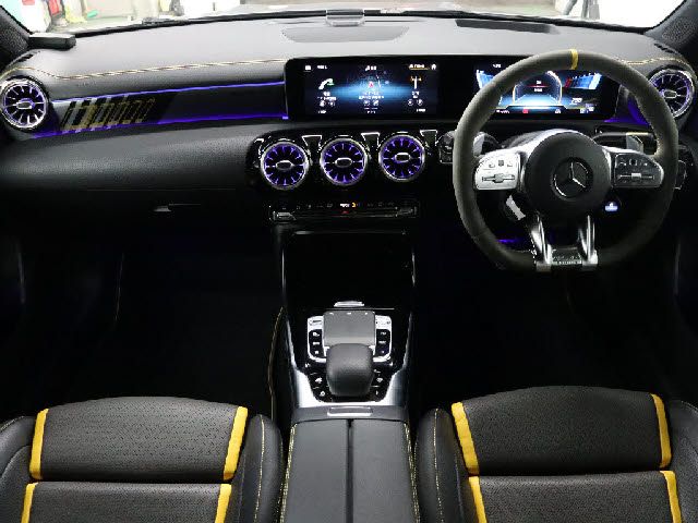 MERCEDES BENZ MERCEDES AMG A CLASS 2019 Image 31