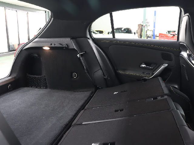 MERCEDES BENZ MERCEDES AMG A CLASS 2019 Image 31