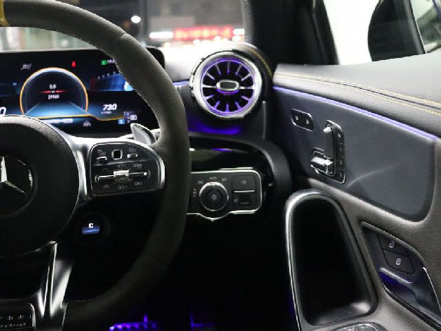 MERCEDES BENZ MERCEDES AMG A CLASS 2019 Image 31