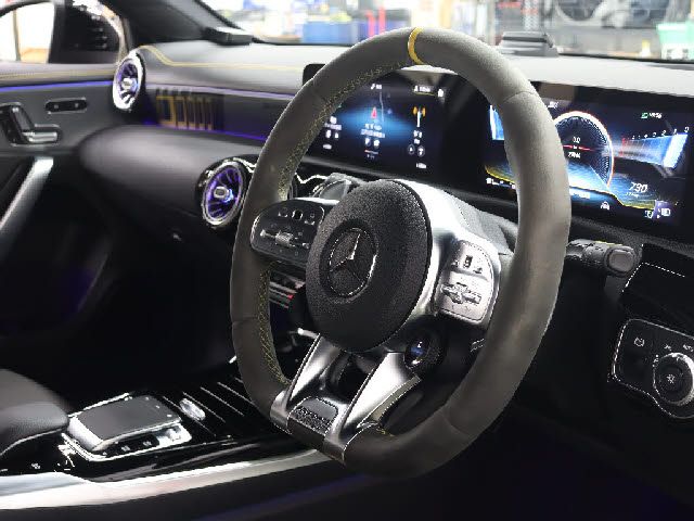 MERCEDES BENZ MERCEDES AMG A CLASS 2019 Image 31