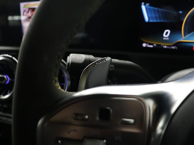 MERCEDES BENZ MERCEDES AMG A CLASS 2019 Image 31