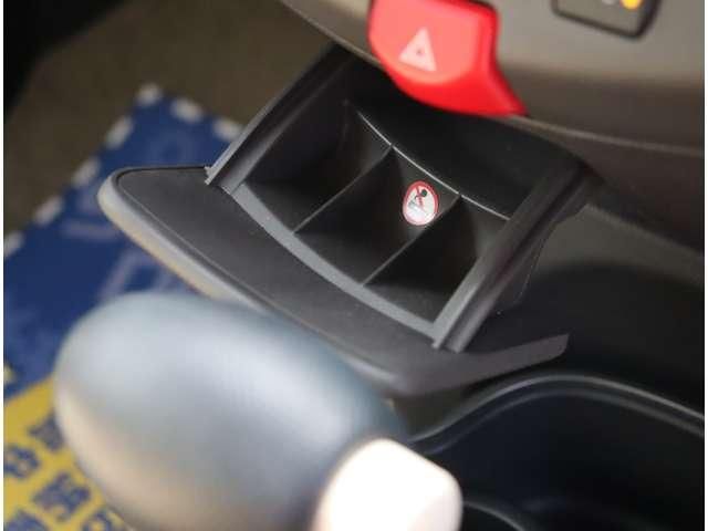 MITSUOKA VIEWT 2009 Image 31