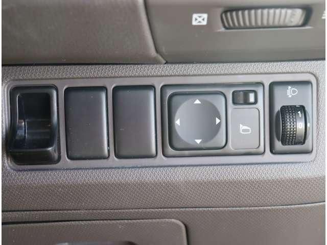 MITSUOKA VIEWT 2009 Image 31