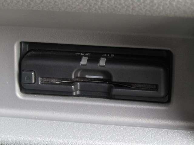 NISSAN NV350 CARAVAN 2020 Image 31