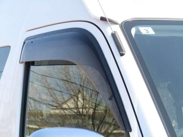 TOYOTA HIACE WAGON 2012 Image 31