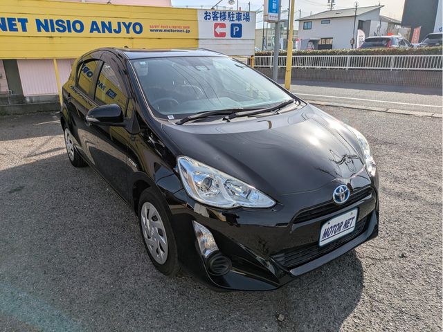 TOYOTA AQUA 2017 Image 31