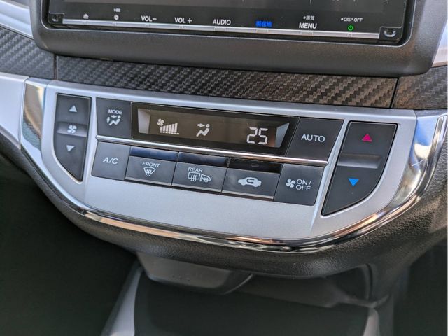 HONDA JADE HYBRID 2018 Image 31