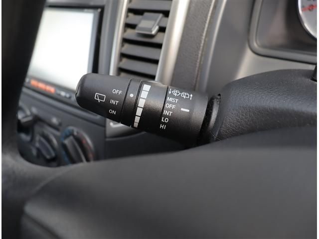 NISSAN WINGROAD 2013 Image 31