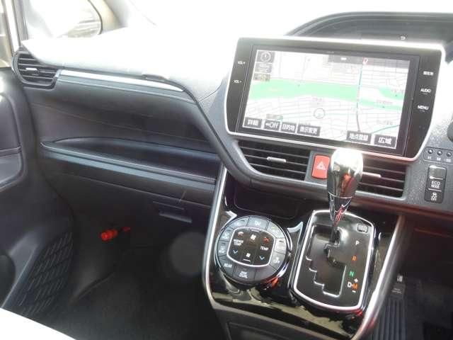 TOYOTA ESQUIRE 2017 Image 31