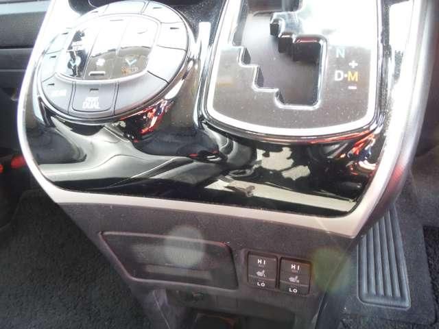 TOYOTA ESQUIRE 2017 Image 31