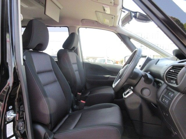 NISSAN SERENA  S-HYBRID 2017 Image 31