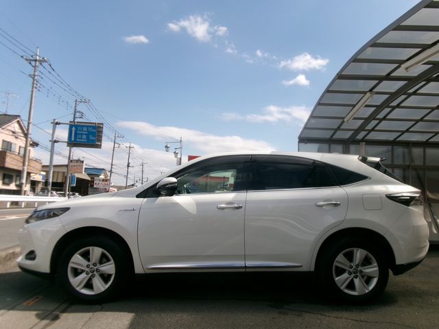 TOYOTA HARRIER HYBRID 2014 Image 31