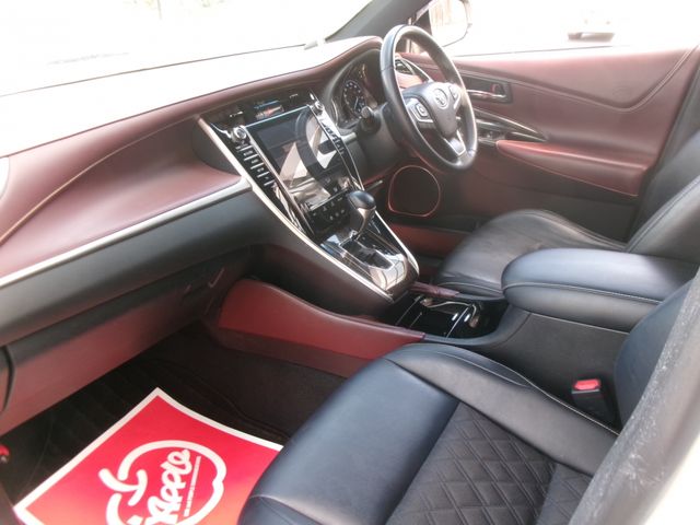 TOYOTA HARRIER HYBRID 2014 Image 31