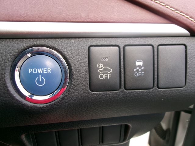 TOYOTA HARRIER HYBRID 2014 Image 31