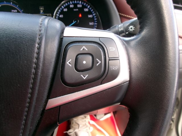 TOYOTA HARRIER HYBRID 2014 Image 31