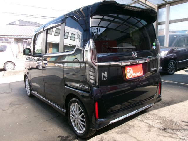HONDA N BOX CUSTOM 2021 Image 31