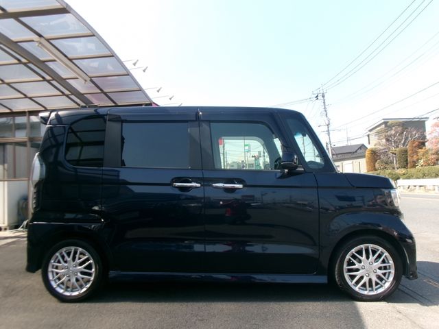 HONDA N BOX CUSTOM 2021 Image 31