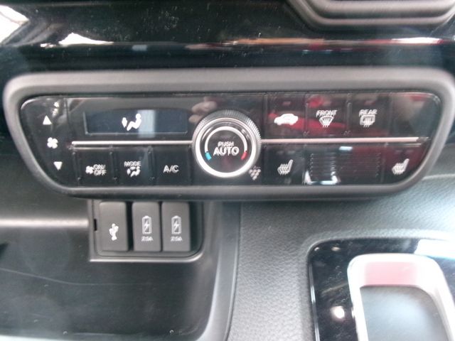 HONDA N BOX CUSTOM 2021 Image 31