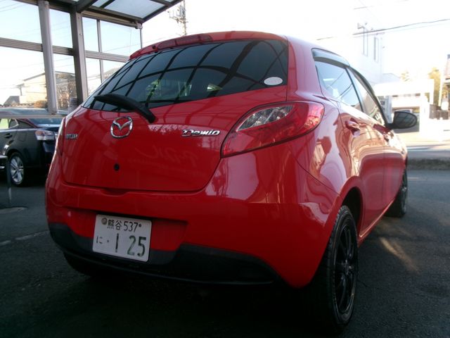 MAZDA DEMIO 2012 Image 31
