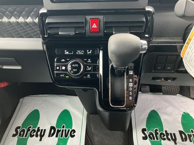 DAIHATSU TANTO CUSTOM 4WD 2021 Image 31