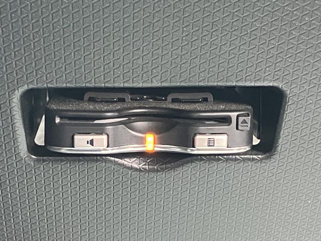 DAIHATSU TANTO CUSTOM 4WD 2021 Image 31