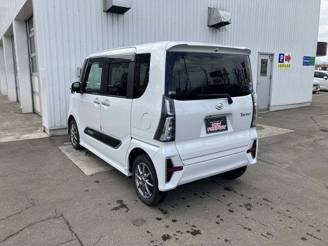 DAIHATSU TANTO CUSTOM 4WD 2021 Image 31