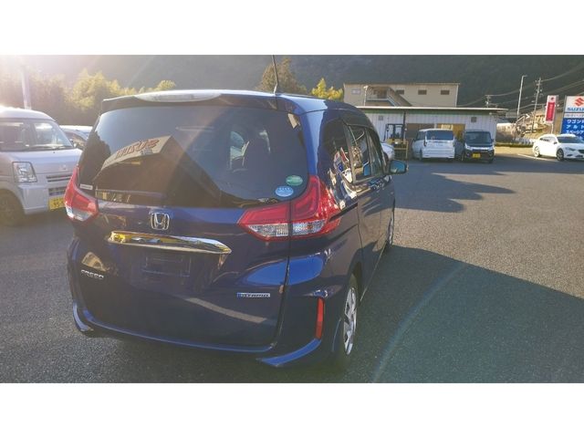 HONDA FREED HYBRID 2017 Image 31