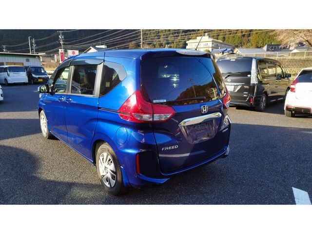 HONDA FREED HYBRID 2017 Image 31