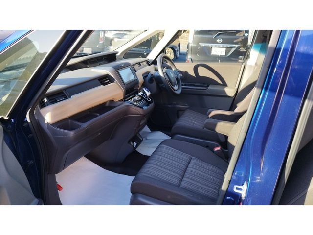 HONDA FREED HYBRID 2017 Image 31