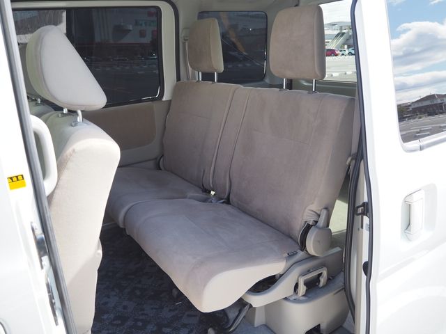 DAIHATSU ATRAI WAGON 2012 Image 31