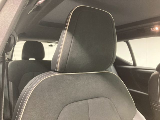 VOLVO XC40 2021 Image 31