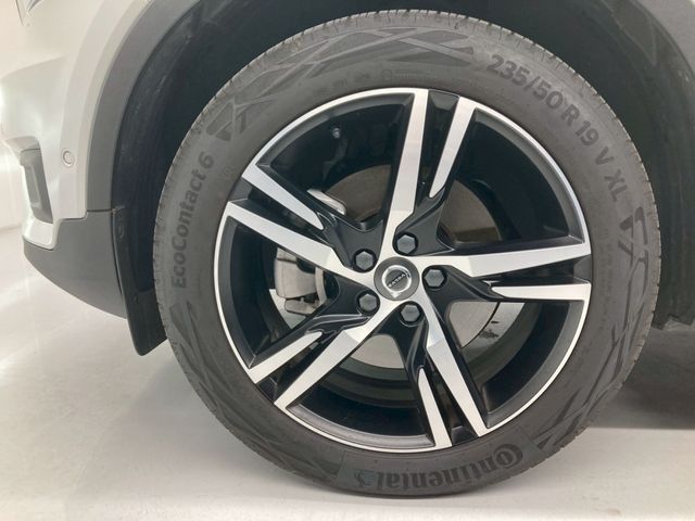 VOLVO XC40 2021 Image 31