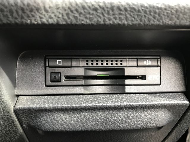 TOYOTA VOXY 2014 Image 31