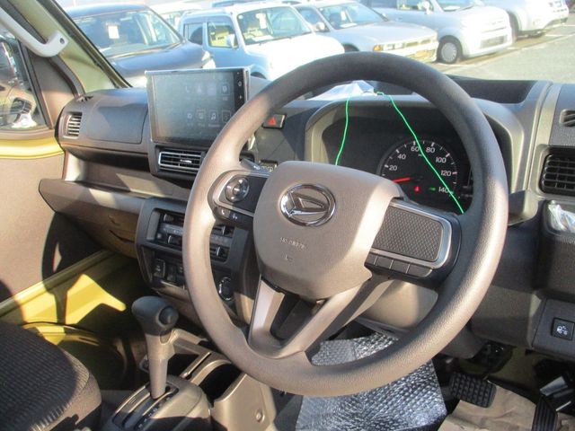 DAIHATSU HIJET TRUCK 4WD 2025 Image 31