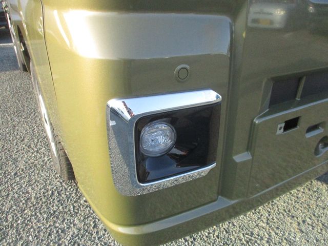 DAIHATSU HIJET TRUCK 4WD 2025 Image 31