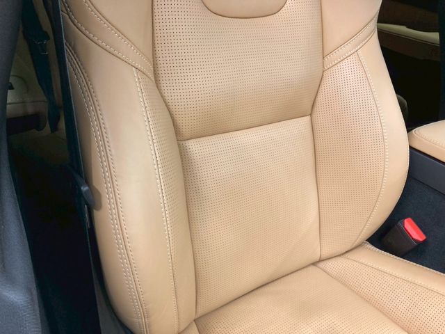 VOLVO V60 2024 Image 31