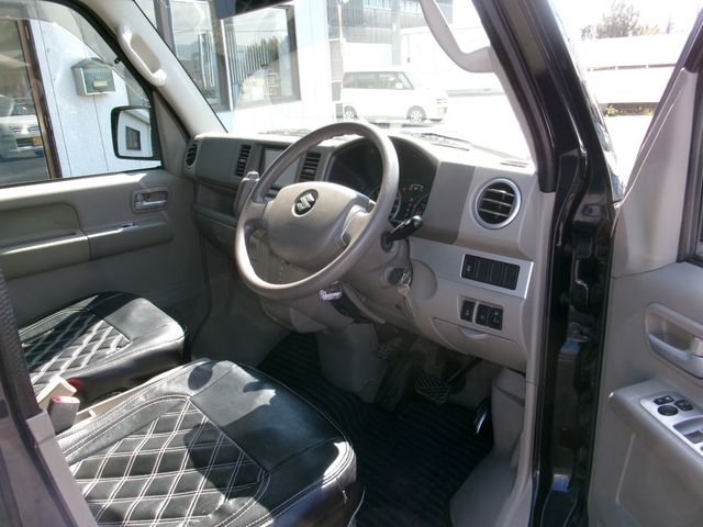 SUZUKI EVERY WAGON 2011 Image 31