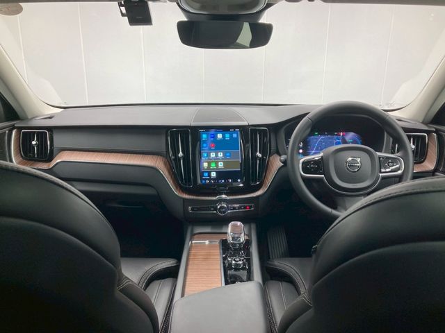 VOLVO XC60 2023 Image 31