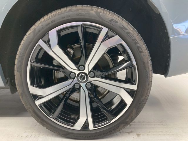 VOLVO XC60 2023 Image 31